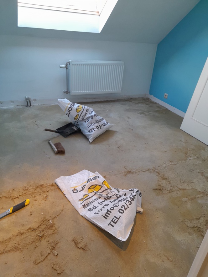 Revetements de sols et de murs (vinyls, lino, quickstep, beton ciré, moquette, tapis et tapisserie, ...) Revetements de sols et de murs (vinyls, lino, quickstep, beton ciré, moquette, tapis et tapisserie, ...)